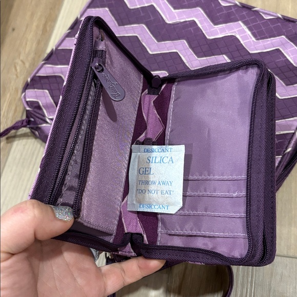 Thirty one Purple Plum Chevron Set Cool Case Thermal Lunchbox Everyday Wristlet - Picture 4 of 6